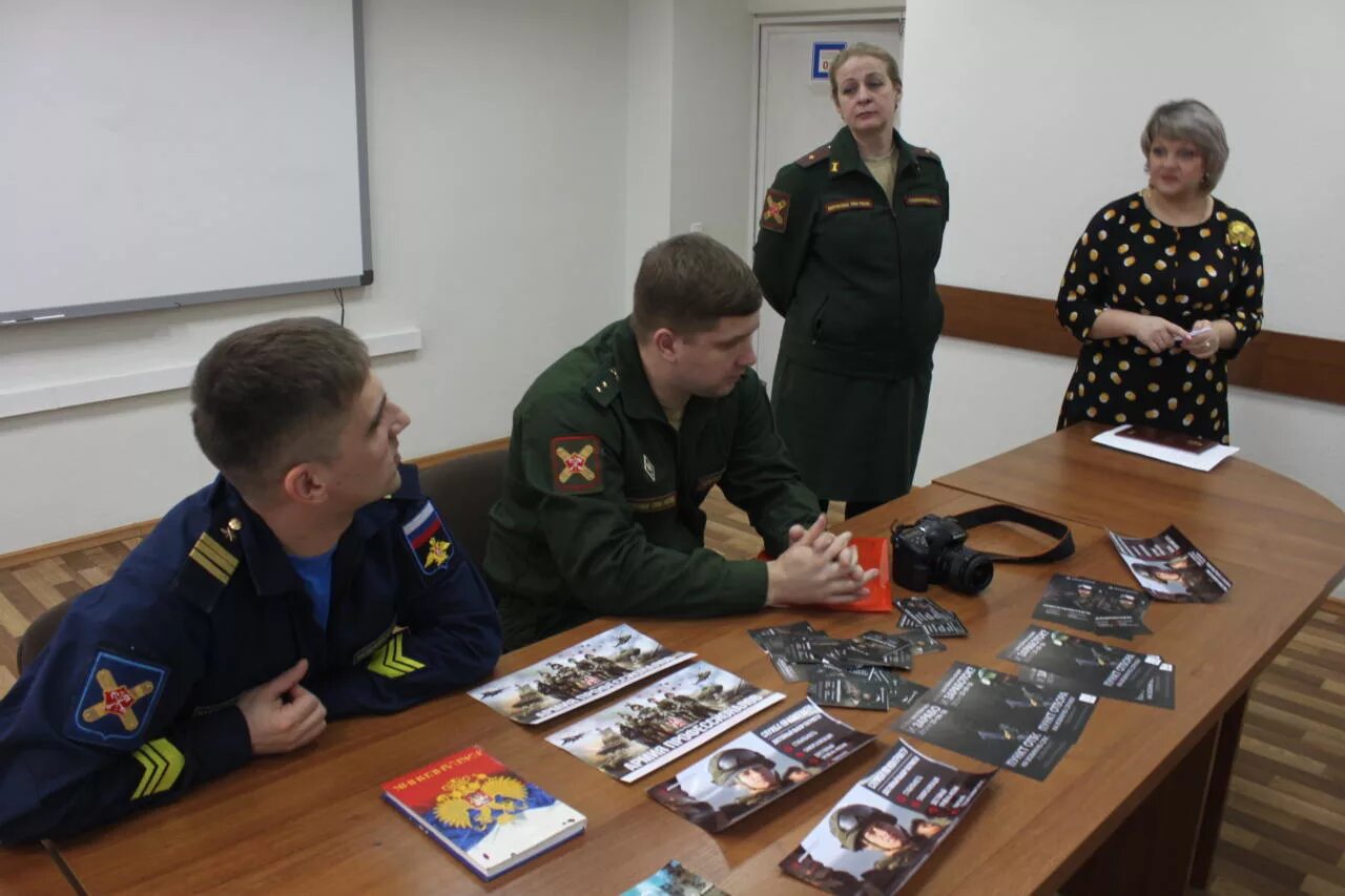 пункт отбора на военную службу по контракту. служба по контракту липецкая область. служба по контракту. военный комиссар краснодарского края кузнецов. служба по контракту в армии россии.