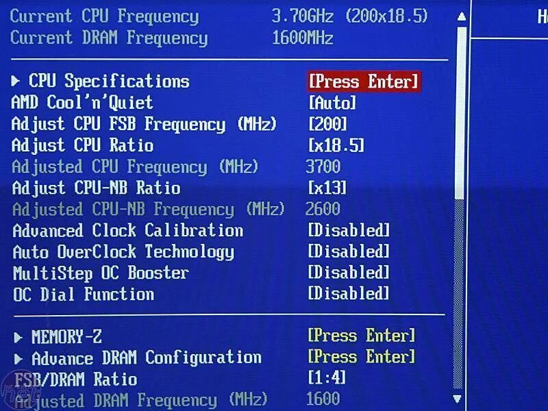 BIOS процессор. Биос конфигурация. Как узнать процессор в биосе. Как узнать какой процессор в биосе. Падает частота процессора