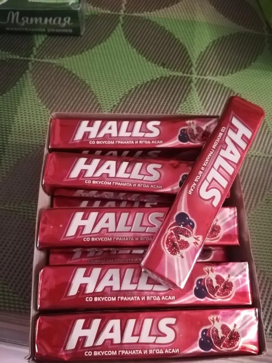 Карамель Halls леденцовая 25г. Halls со вкусом вишни. Halls со вкусом малины. Halls вкусы