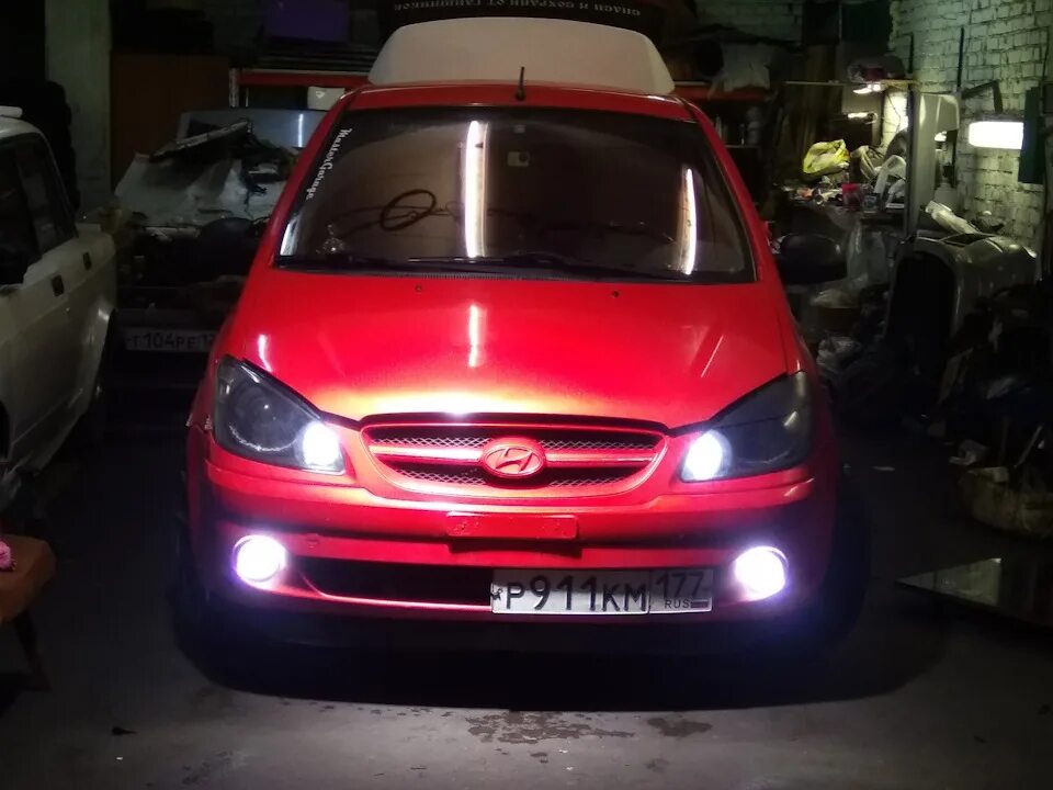 Туманки гетц. Птф led hyundai getz 2004. лампочки хендай гетц 2008. лед лампы в хендай гетц.