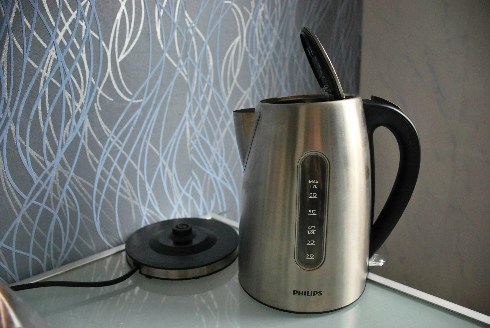 Электрочайник philips hd9327/10 viva collection. Электрочайник филипс 1997г. Чайник philips бу. Philips hd9365/10. Чайник электрический филипс.