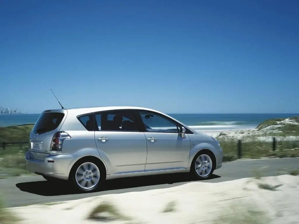 Тойота королла версо 1. Toyota королла версо. Toyota corolla verso 2. Тойота версо 2007. Тойота королла версо 1.