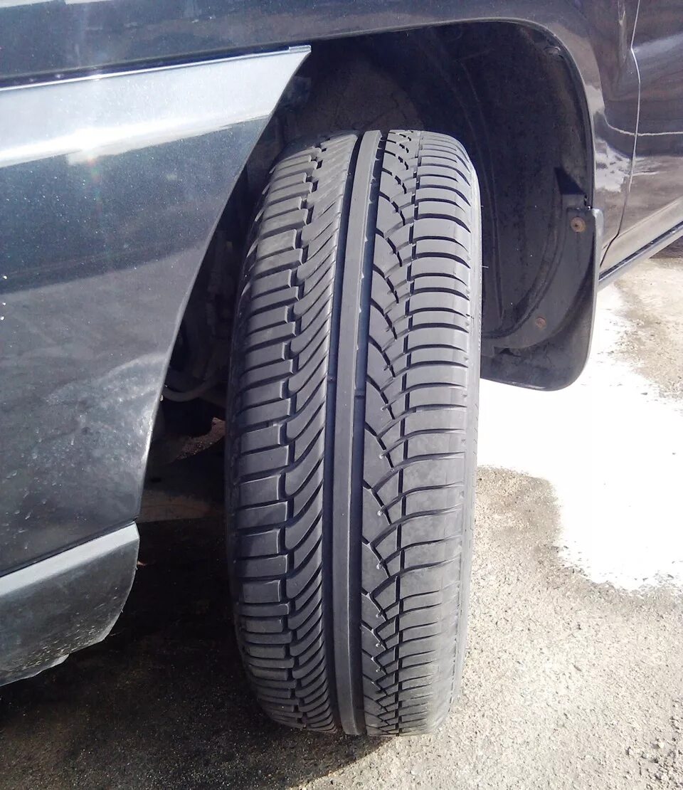 Летние шины michelin latitude. Michelin Latitude Diamaris 215/65 r16. Michelin 275/40/20 Latitude Diamaris. Michelin Latitude Diamaris 215/65 r16 98h. Michelin Latitude Diamaris 275/40r20.