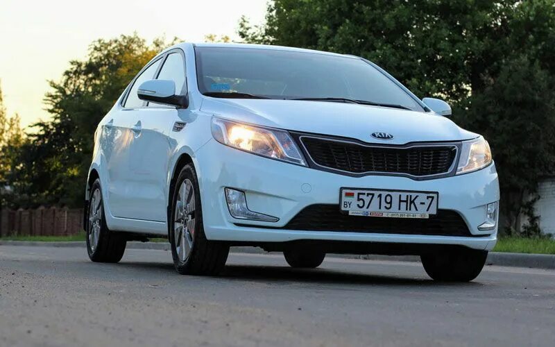 Оцинкованный рио. Kia Rio оцинковка. Киа Рио оцинкованный кузов. Ржавая Киа Рио. Гнилая Киа Рио.