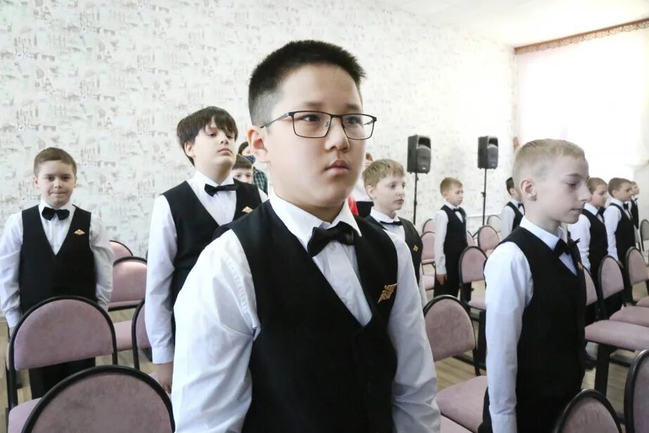 Информация о школе. Фото учеников. Школа виндзор орел. Информация о школе. Школьные дела.