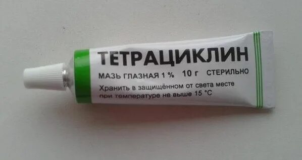 Мазь глазной тетрациклиновой. Тетрациклин мазь глазная ребенку. Тетрациклиновая мазь глазная 0. Мазь глазной тетрациклиновой. Глазная маз тетрасеклен.