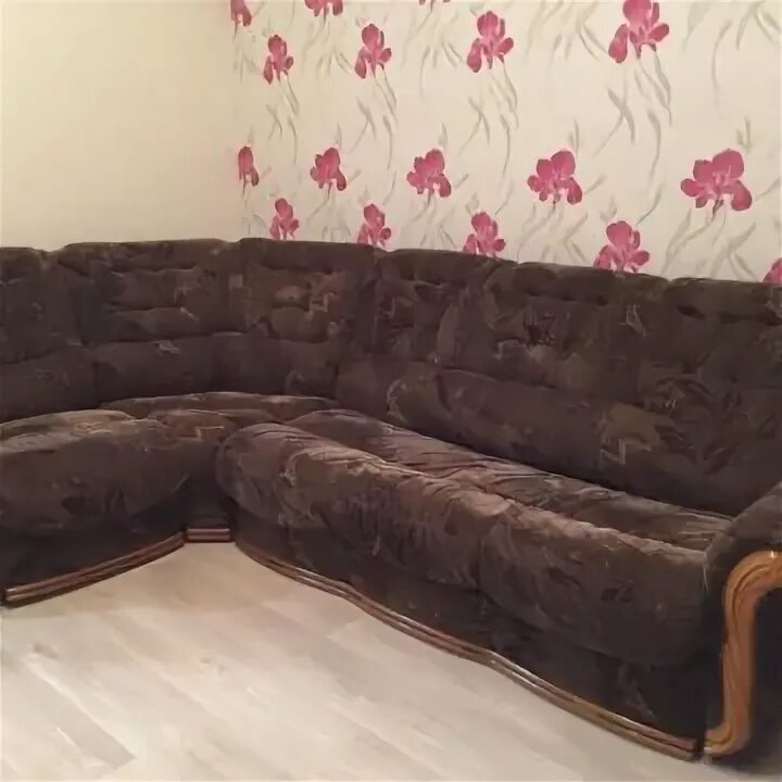 Авито диван тамбов. Диван книжка уют. Диван бу. Авито диван тамбов. Авито товары для дома.