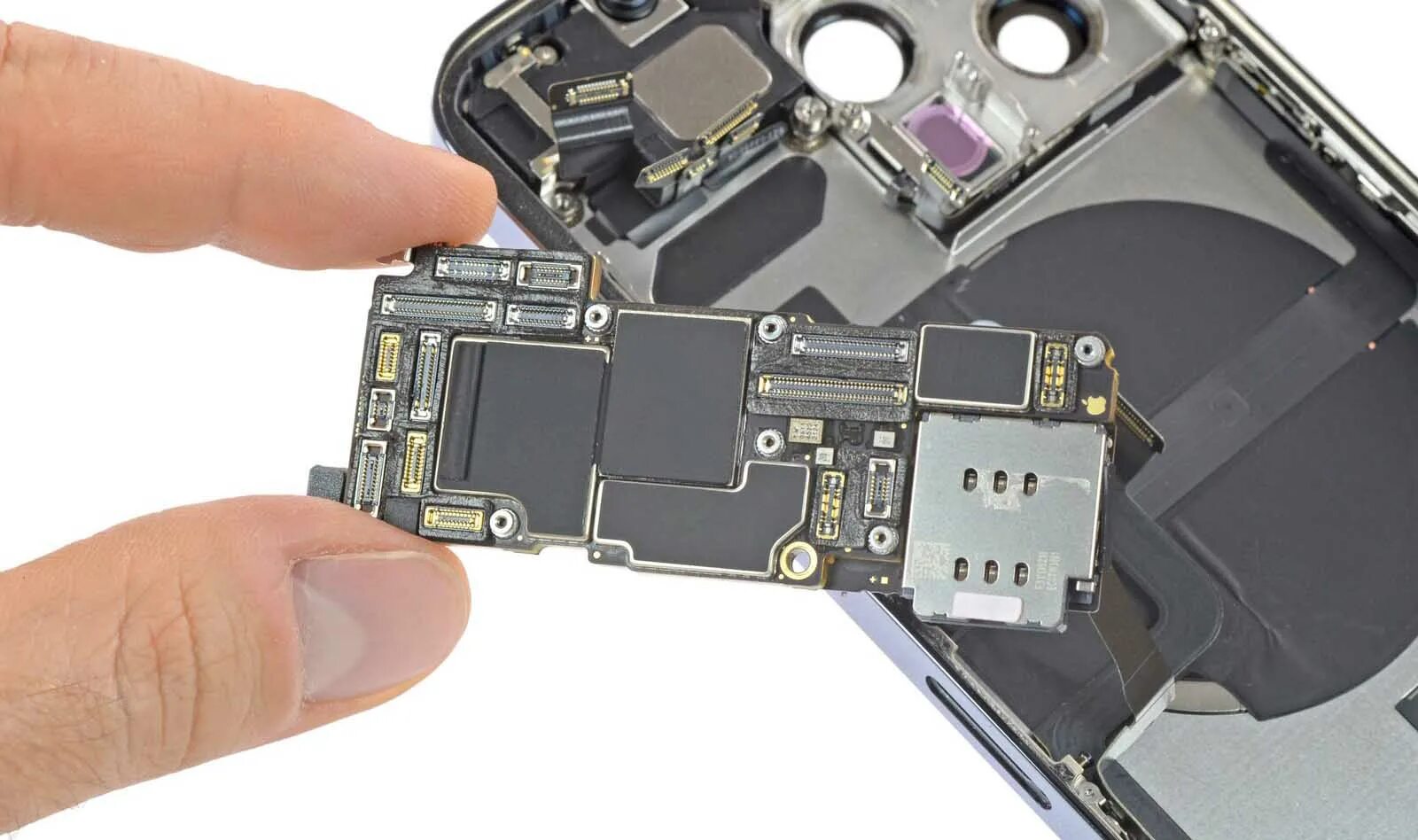 Сколько плат на айфоне. Материнская плата iphone 13 Pro Max. Iphone 13 Pro Teardown. Материнская плата iphone 14 a15. Платы iphone 13, 13 Pro Max.