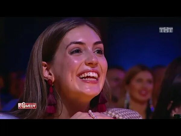 камеди демис карибидис да да да. камеди клаб аптека карибидис и скороход. тимур камеди клаб резиденты список. камеди клаб дэвид карибидис. демис карибидис камеди 2021.