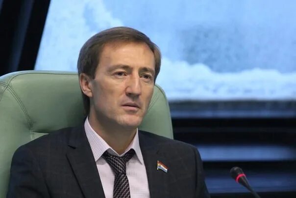 Депутат самарской губернской думы живайкин. Живайкин самара депутат. Депутат живайкин самара. Депутат живайкин самара. Депутат живайкин самара.