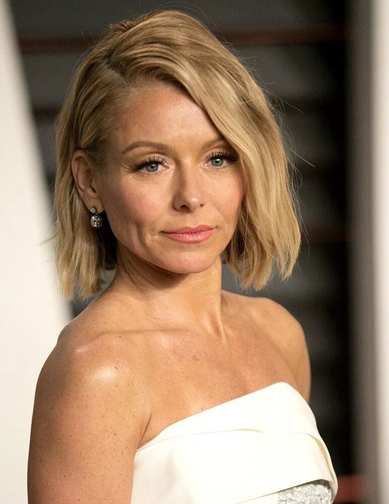 Kelly ripa фото. Келли рипа фото. Келли рипа. Келли картинки для презентации. Рип актриса.