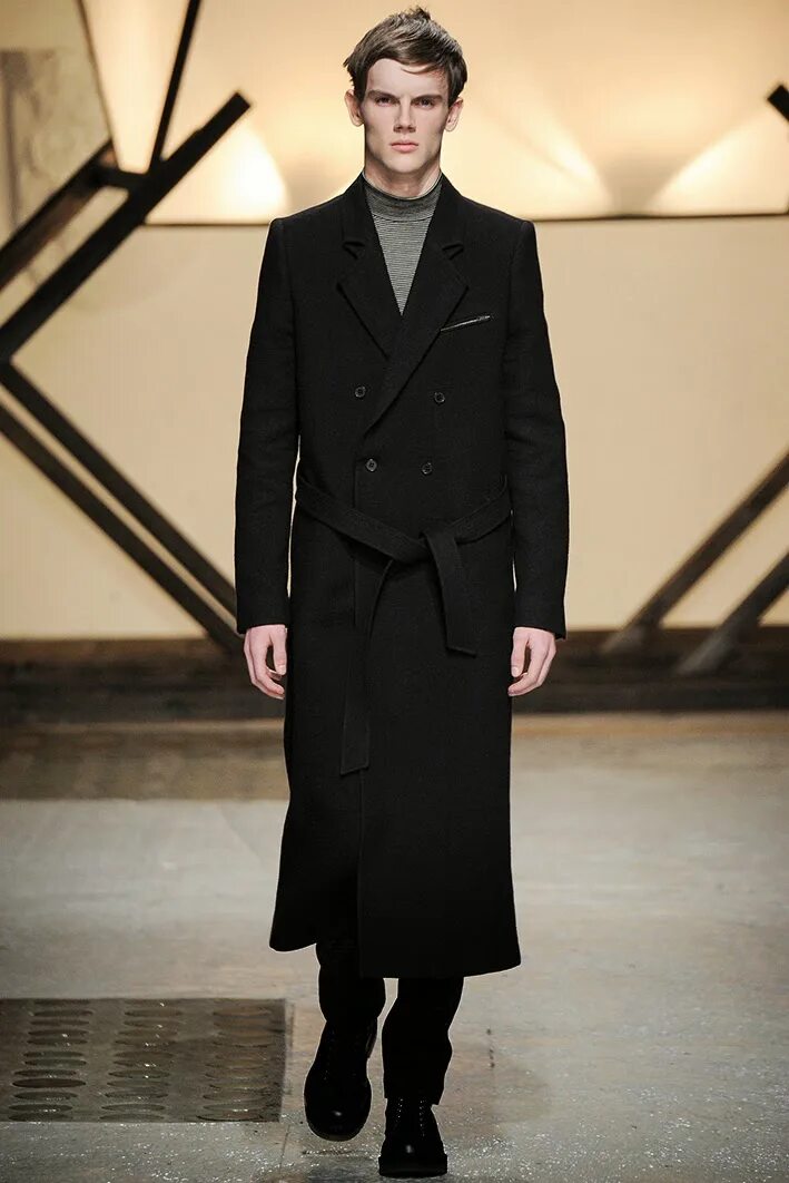 Низкое мужское пальто. Damir doma men Coat. Пальто мужское черное длинное. Стильное мужское пальто. Черное пальто мужское.