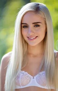 Naomi woods