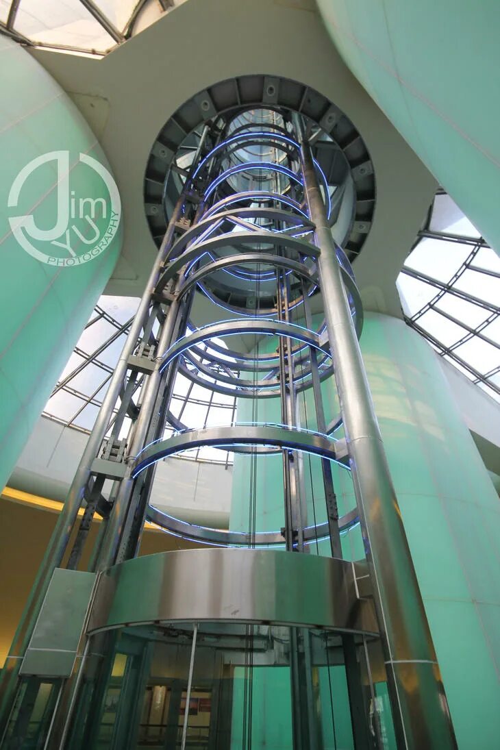 Башня Федерация лифты. Останкинская телебашня лифт. Е башня МЭИ лифт. Башня внутри.