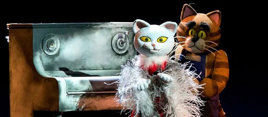 Кошкин дом театр образцова. Кошкин дом театр кукол образцова. кошкин дом спектакль в театре образцова. кошкин дом кукольный спектакль.