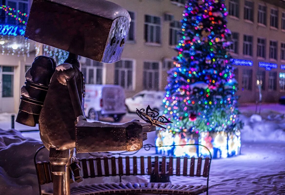 Новогодние атмосферные огромной комнаты. Новогодняя обстановка на улице. Кристмас в сша дом рождество. Новогодняя комната с елкой. Новогодний интерьер.