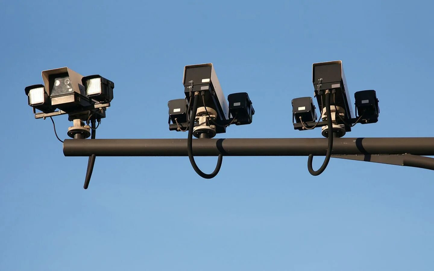 автодория радар. камера фиксации. камера фиксации скорости. камеры поток. пульсар комплекс фотовидеофиксации.