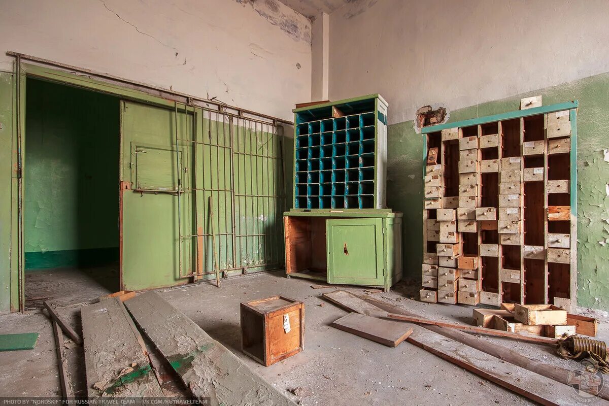 Заброшенный пту. Заброшенный пту. Миусинск заброшенное училище. Заброшенный пту. Заброшенное пту.