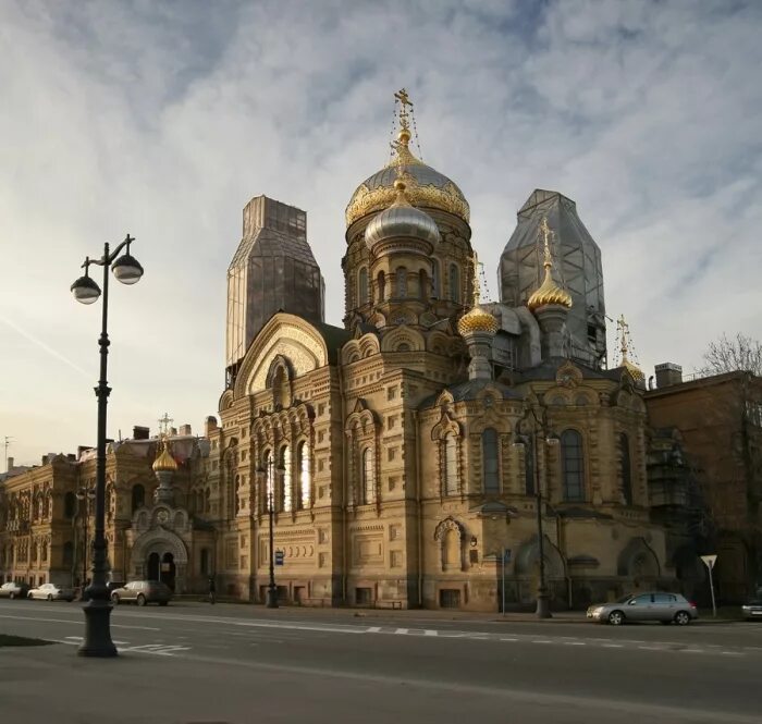 Подворье Оптиной пустыни в Петербурге. Храм подворье Оптиной пустыни в СПБ. СПБ Успенское подворье Оптиной пустыни. Подворье монастыря Оптиной пустыни. Подворье оптиной пустыни расписание