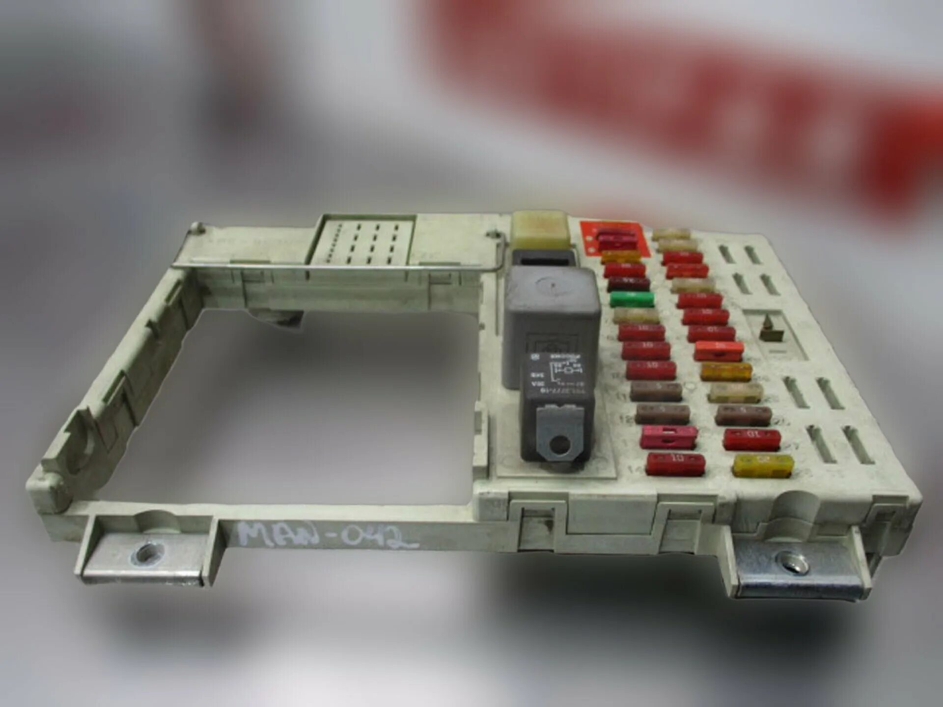 предохранители man tgx. предохранители man tgx. предохранители man tgx. блок предохранителей man tgx. блок предохранителей ман tgx.