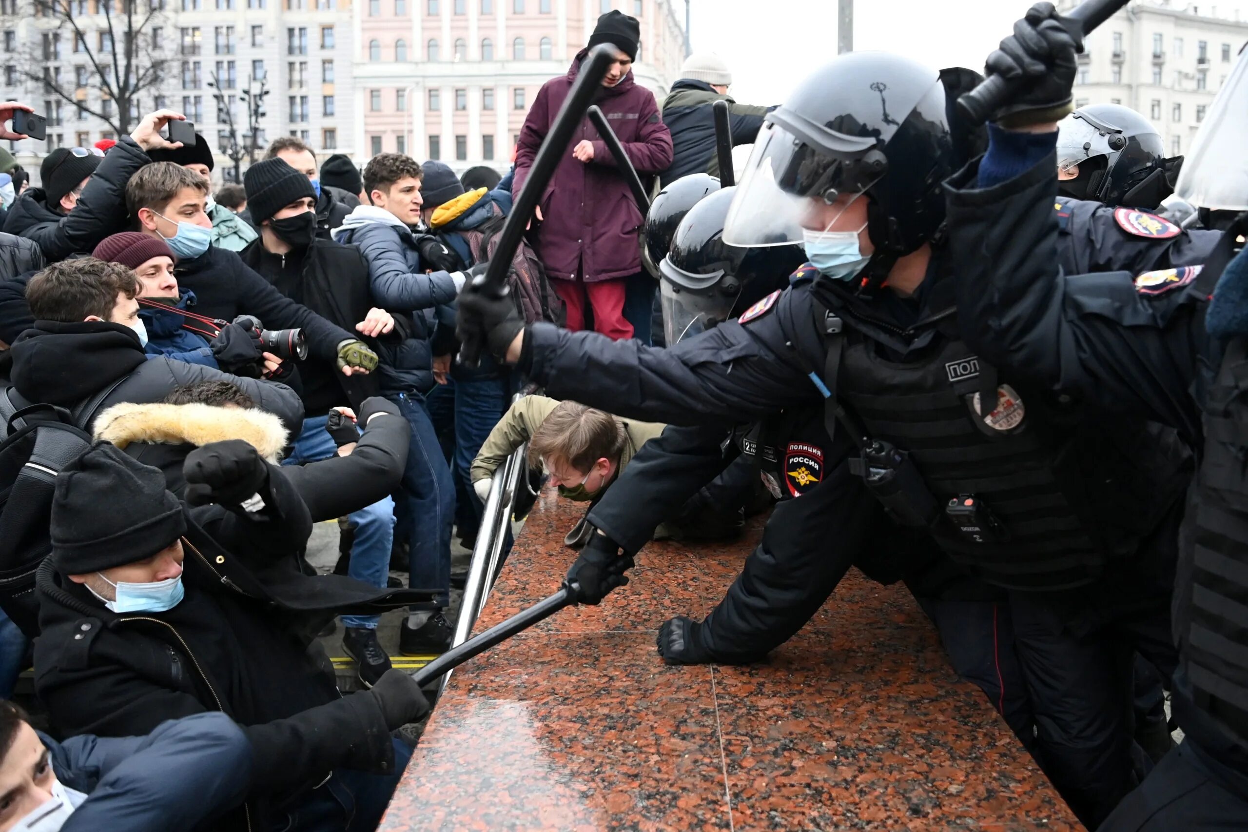 Митинг Навального 2021 в Москве. Протесты в России 2021 Навальный. Митинги в Москве 2021. Митинг Навальный 21.