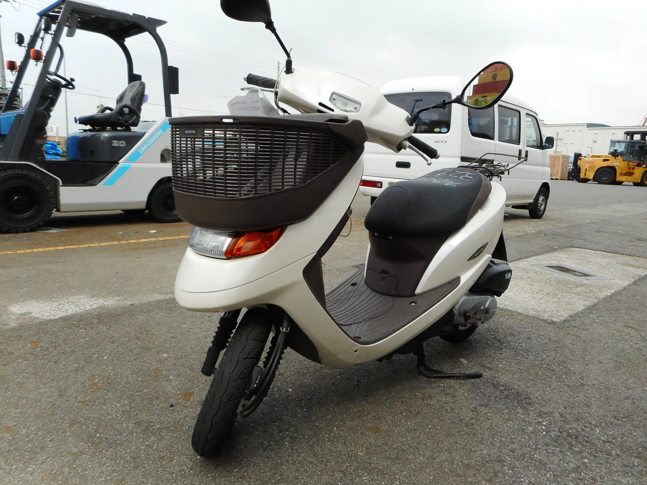 Honda dio cesta. Скутеры Honda cesta. Хонда дио цеста. Хонда дио цеста 34. Honda cesta стиль.