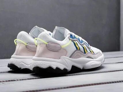 Кроссовки ozweego w