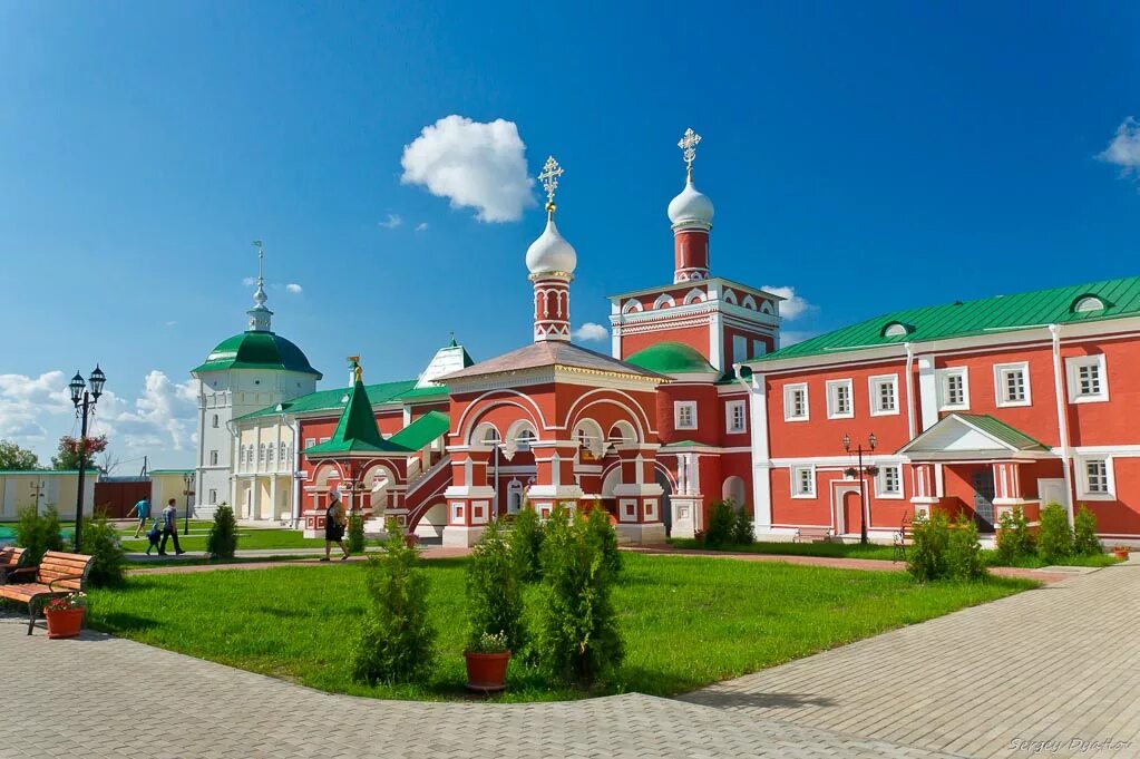 дмитров николо пешношский мужской монастырь. николо-пешношском мужском монастыре. монастырь николо пешношский монастырь. сергиевская церковь николо-пешношского монастыря. дмитров николо пешношский мужской монастырь.