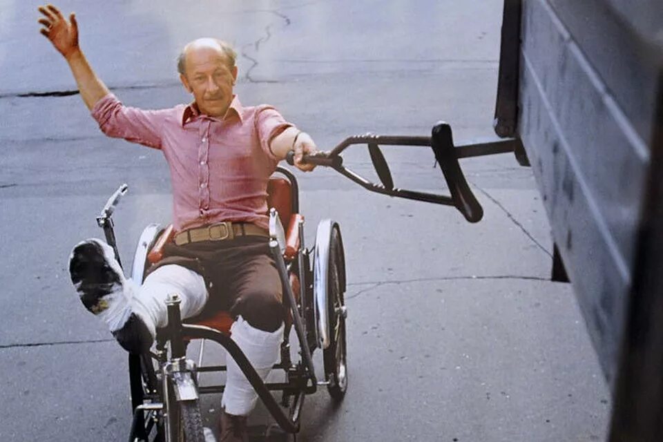 Сломали инвалиду