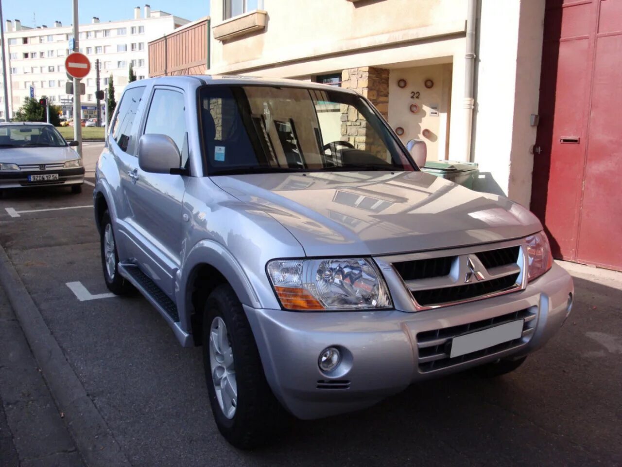 Mitsubishi pajero 3 поколение