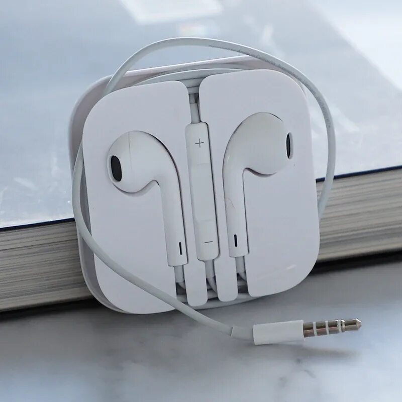 Airpods 2 разъем. Apple Earpods 3.5. Наушники Apple Earpods 3.5мм. Наушники Apple Earpods 5. Наушники эпл проводные 3.5.