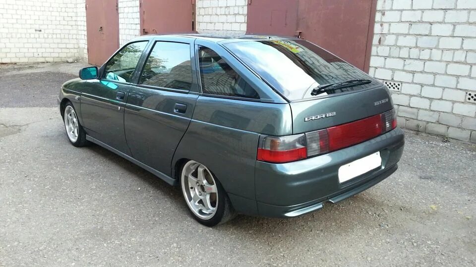 редчайшие колеса на ВАЗ Lenso r17 c резиной 185/35/17 (продано) - Lada 2114, 1,6
