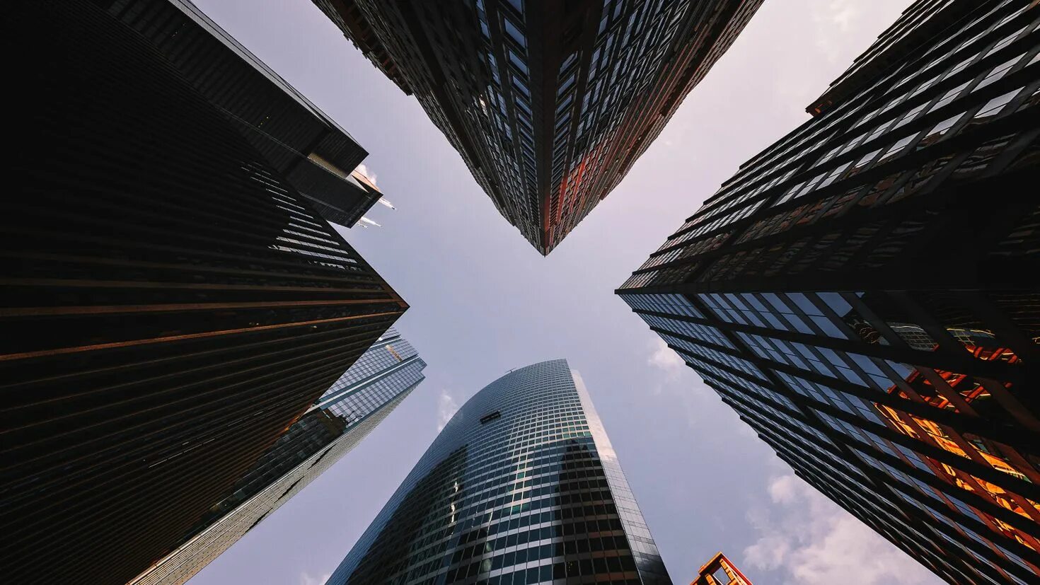 Здания высотки. Город сверху. Build view. Город вид сверху. Вид с небоскреба.