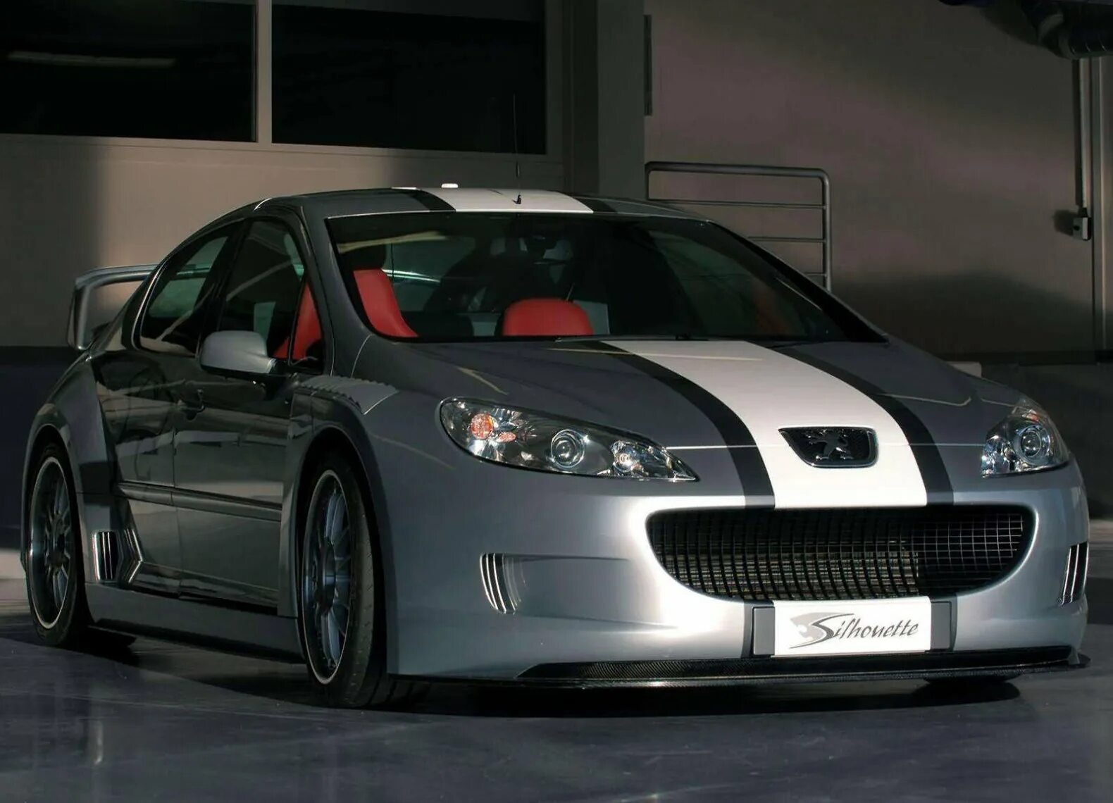 Peugeot 407 Silhouette Concept Astronave