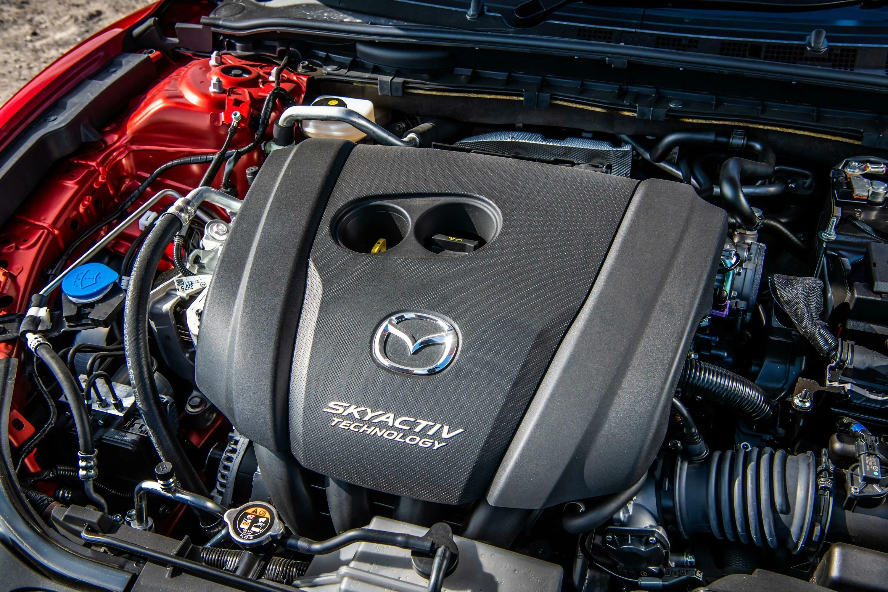 Моторное для мазда 6. Mazda 6 2.5 мотор. Двигатель Мазда 6. Mazda 6 GH 2.5 мотор. Мотор скайактив 2.5.