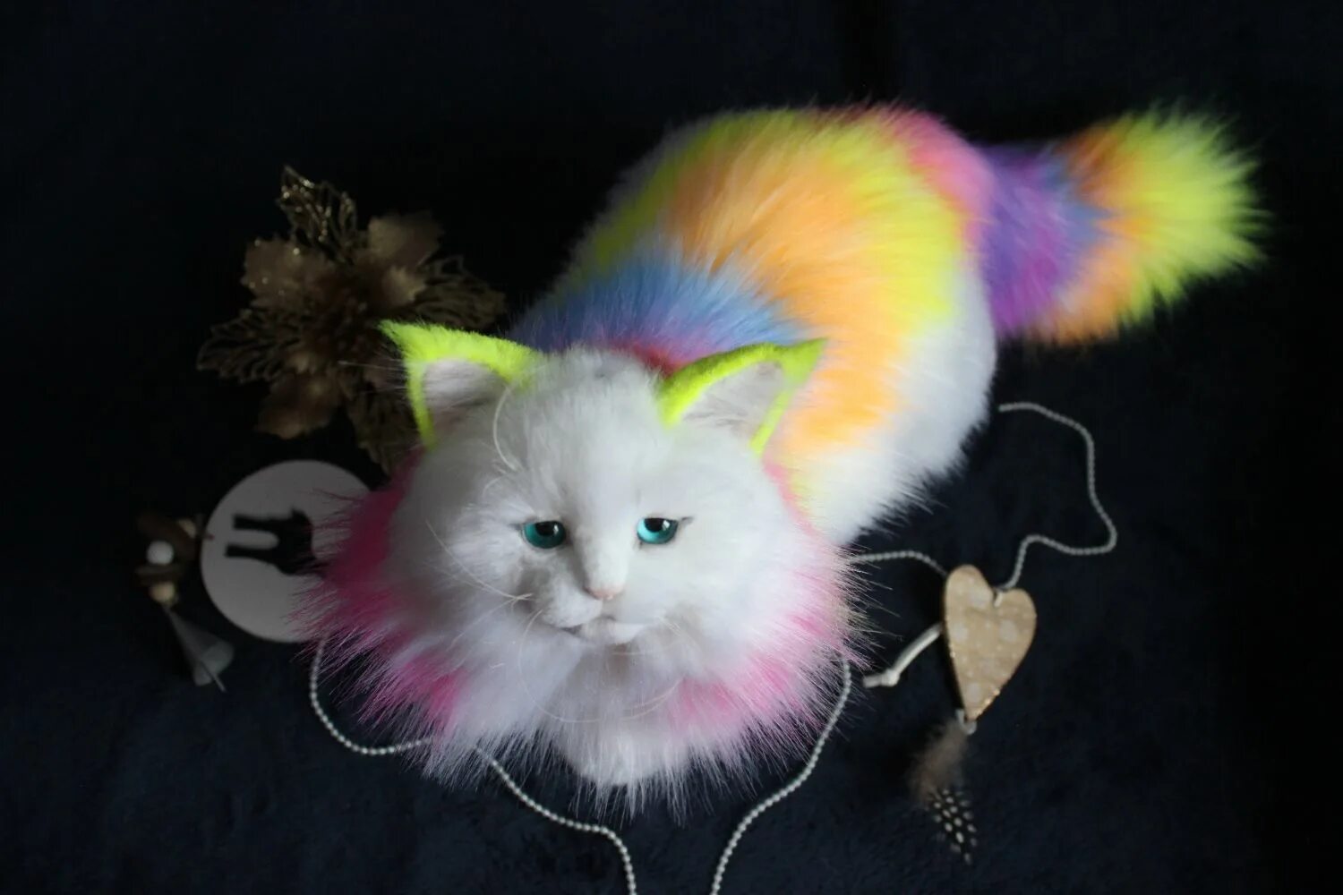 Радужные кошки игрушки. Радужная кошка игрушка мягкая. Радужный котенок игрушка. Радужный кот игрушка мягкая. Радужная кошка.