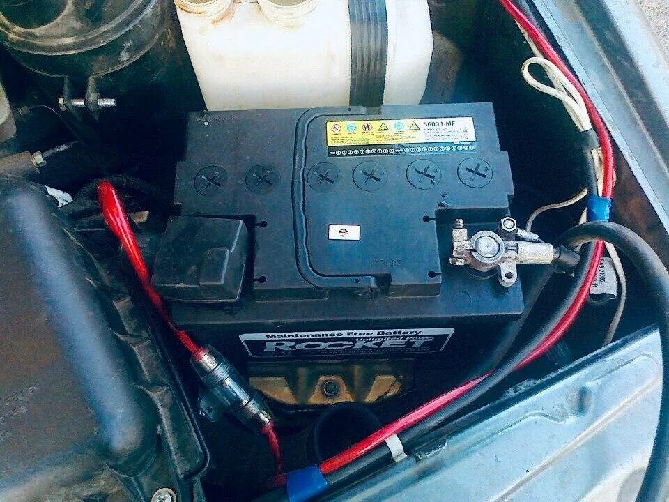 аккумулятор ваз 2110. аккумулятор ваз 2110 полярность аккумулятора. акб ваз 2115 полярность. аккумулятор ваза. ваз 2115 аккумулятор полярность аккумулятора.