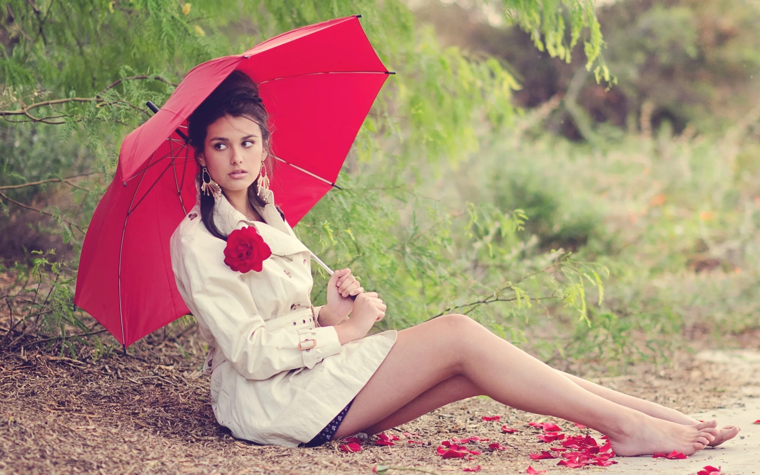 Идеи фотосессии девочки. Идеи для фотосессии. Девушка с зонтом. Тематические фотосессии на природе. Зонтики для девушки красивые.