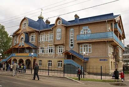 Какой центр народных