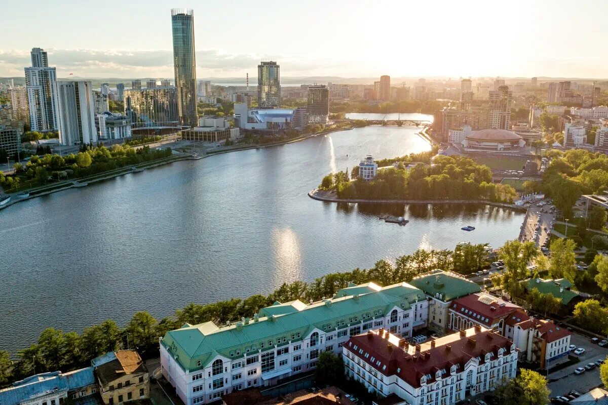 Tour екатеринбург. Tour екатеринбург. Tour екатеринбург. Исторический центр екб. Tour екатеринбург.