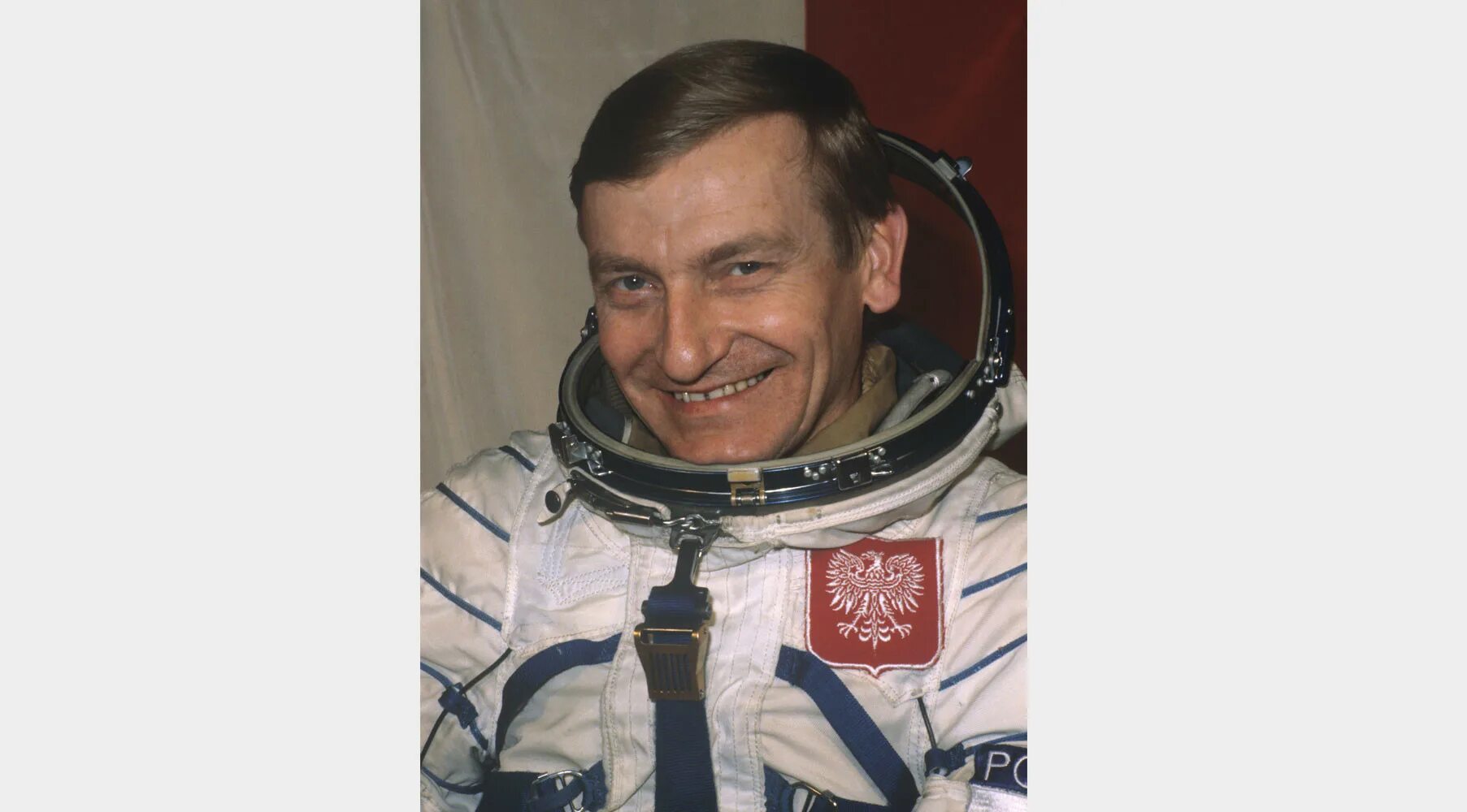 Первый польский космонавт. Первый польский космонавт. Первый польский космонавт. Климук космонавт. Первый польский космонавт.