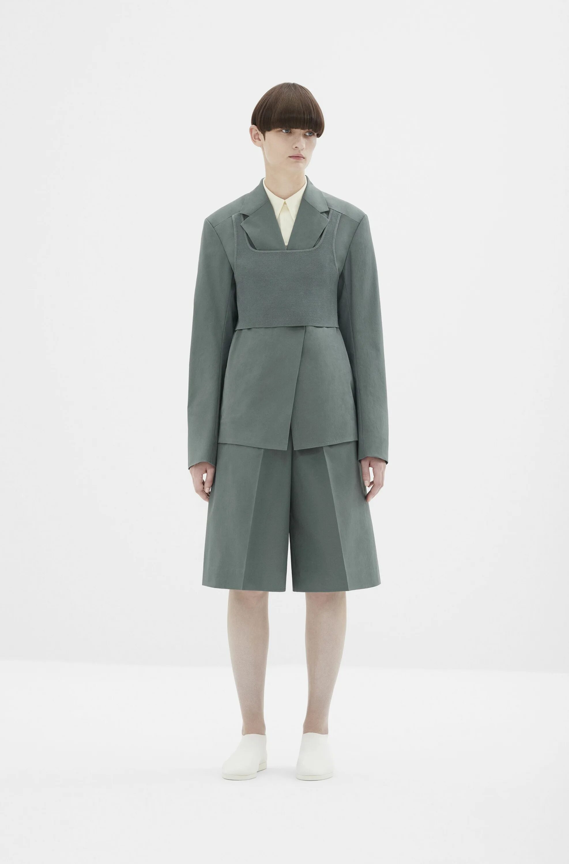Cos collection. Коллекция cos. cos одежда. cos коллекция 2018. пальто cos коллекция 2018.