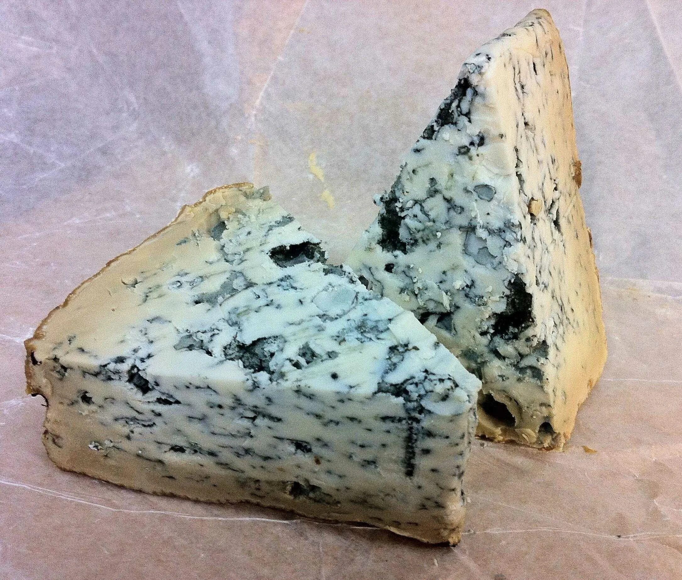 Рокфор, Бри, горгонзола. Сыр Blue Cheese. Горгонзола Блю. Камамбер и горгонзола.