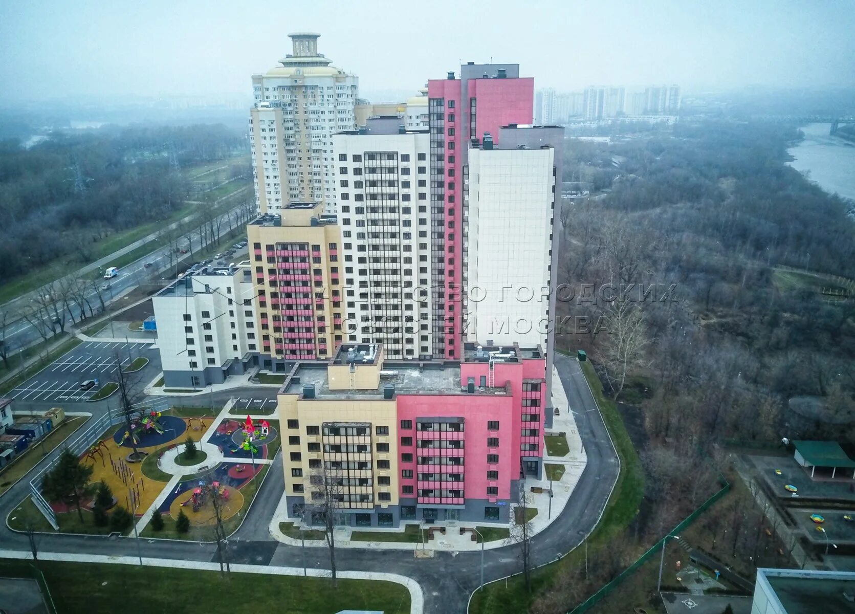Реновация борисовские пруды. Москва, ул. Москворечье 14б. Больница 85 москва. Социальный дом москворечье.