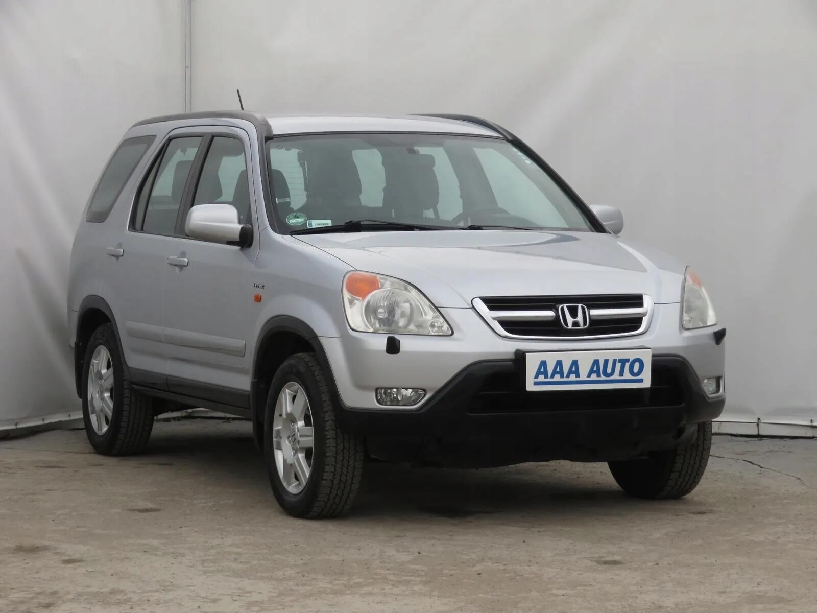 Honda CR-V 2001 белая. CRV машина Старая белая. CRV машина Старая белая цена. Хонда ЦРВ серебристая фото и описание и отзывы.