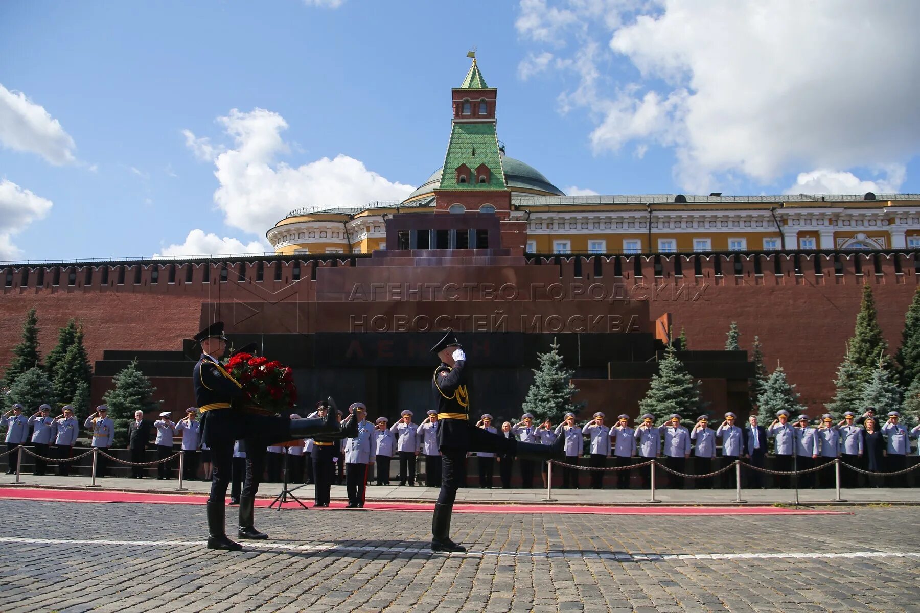 Красная площадь. Выпуск МВД на красной площади. Выпуск МВД на красной площади 2023. Московская площадь. Масленица на красной площади 2024 программа