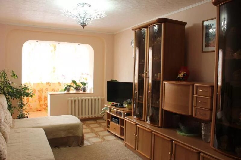 Дзержинский купить квартиру 3х. Продаётся 2-х комнатная квартира. Продается комната. Квартира двушка вторичка. Продается 2 комнатная квартира.