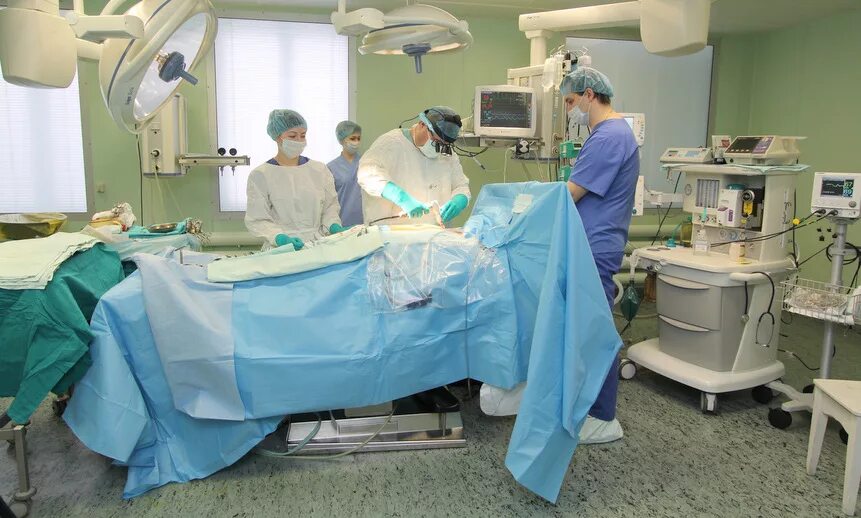 Surgery 1. Нейрохирургия в 1 городской больнице Архангельска. 1 Городская больница операции. Нейрохирургия 1 горбольница. Первая городская больница нейрохирургия.