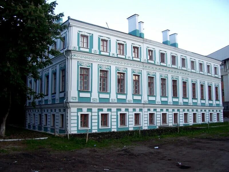 Здание мещанской управы. Литературный музей никитина воронеж. Литературный музей никитина воронеж. Воронеж дом мещанской управы. Здание мещанской управы.