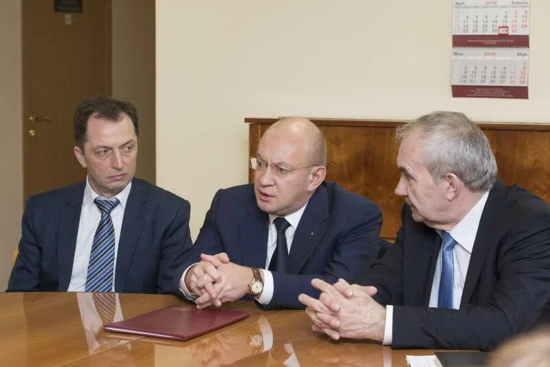 Болтенков иван александрович генеральный директор гуп «тэк спб». Иван болтенков гуп тэк. Иван болтенков гуп тэк. Иван болтенков гуп тэк. Гуп тэк генеральный директор.